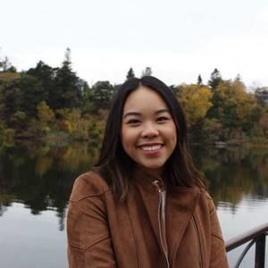 Meet your Posher, Rebecca